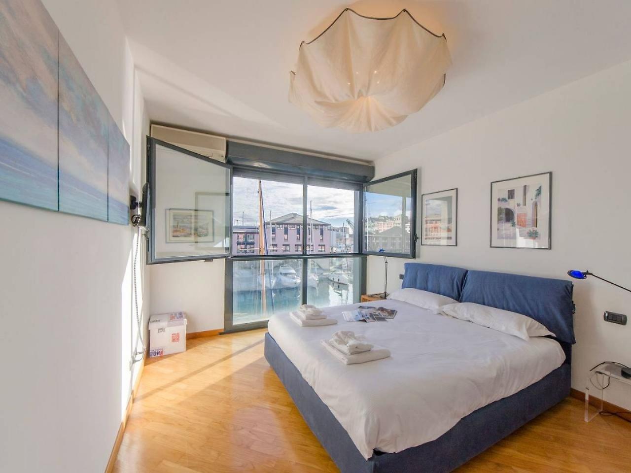 Joivy Exclusive Seaview Flat For 4, In Central Genoa Apartment Exterior foto